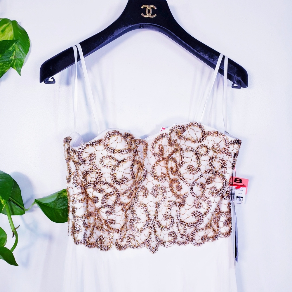 NWT ALYCE PARIS White Gold Beaded Formal Gown 8 M - Picture 8 of 10